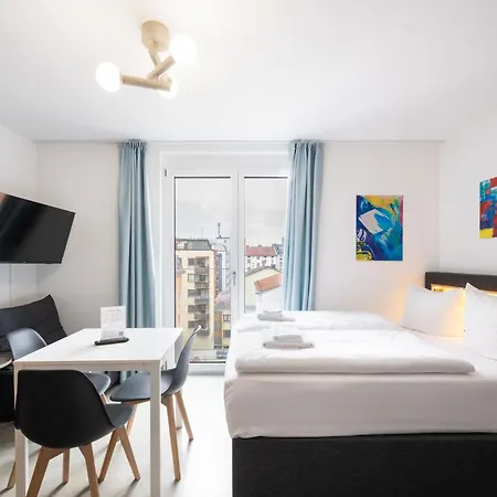 Homaris Therese 3*